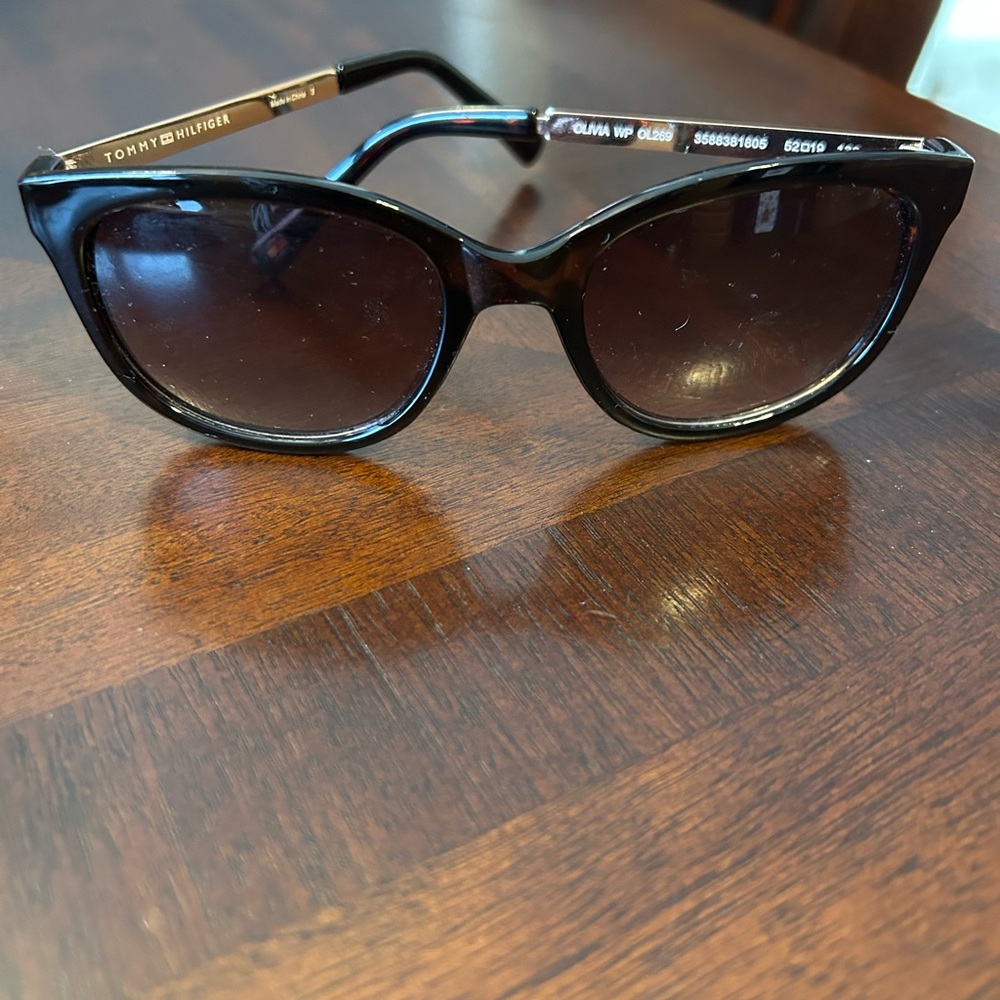 Tommy Hilfiger Black Sunglasses
